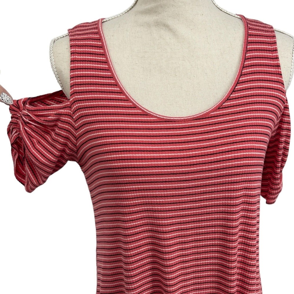 Naif Casual Shirt Womens Short Sleeve Striped Ribbed Knit Cold Shoulder Size M - Picture 3 of 10